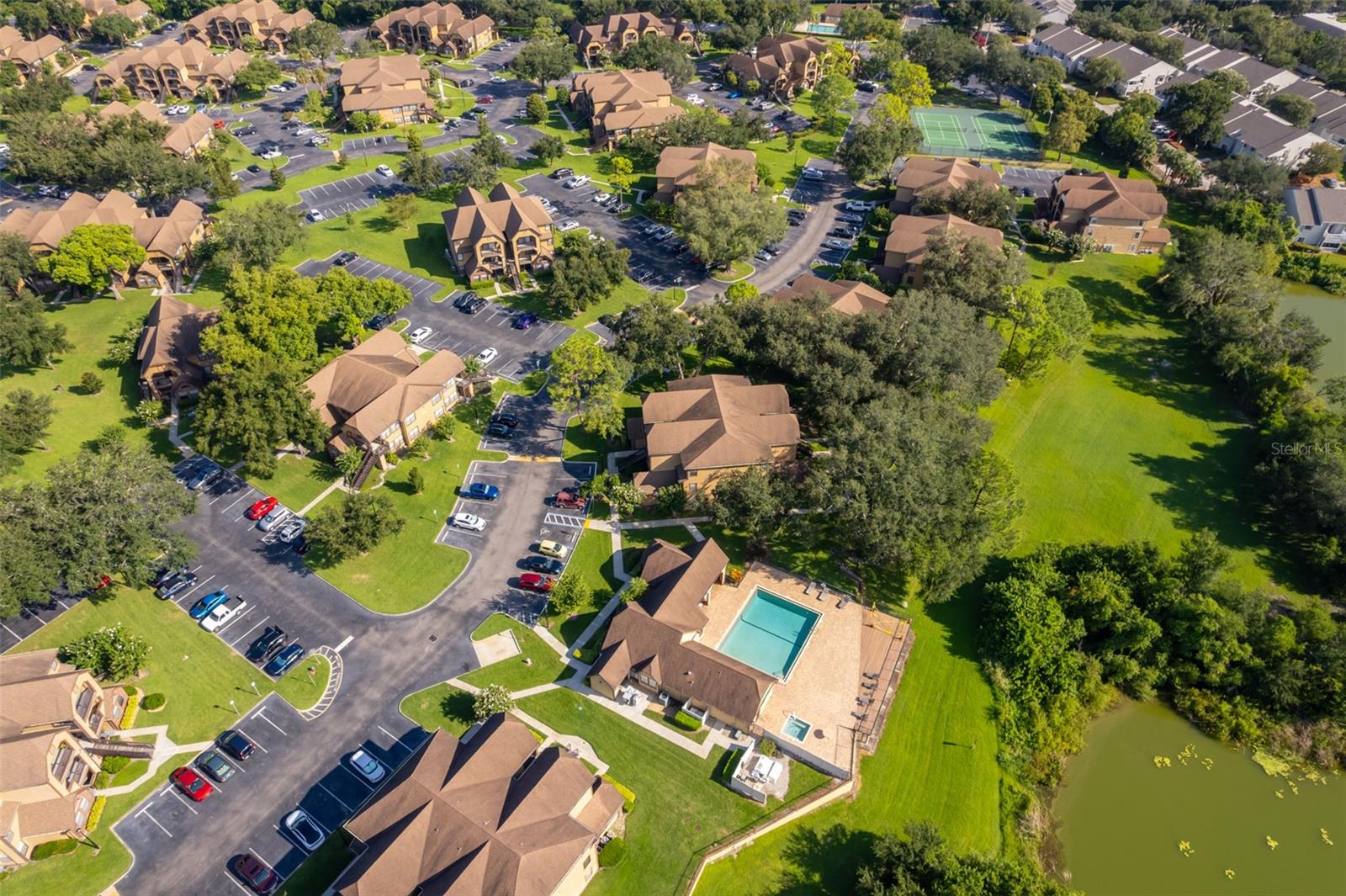LAKEWOOD PARK A CONDOMINIUM - Residential
