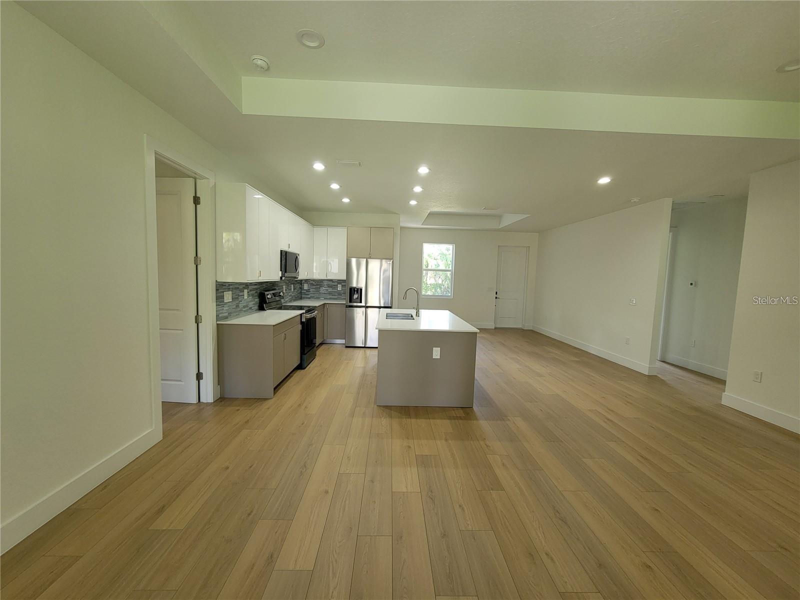 4586 MAURBACH TERRACE