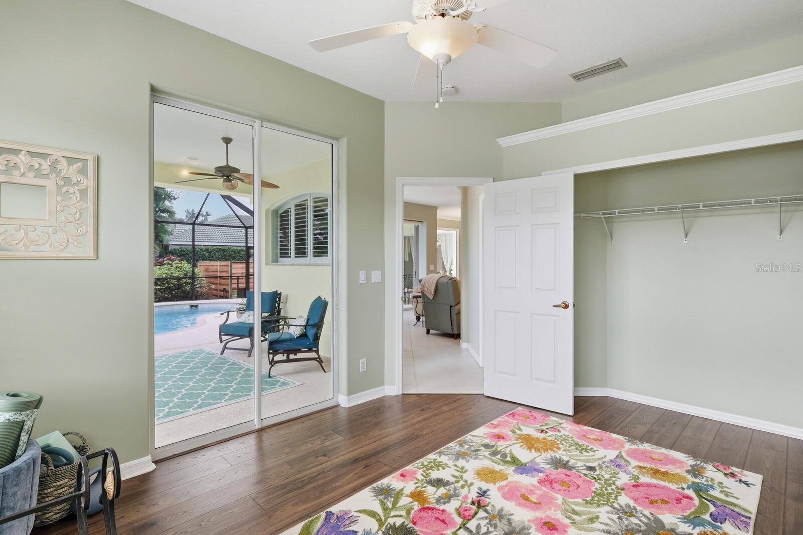 PARK TRACE ESTATES - Residential