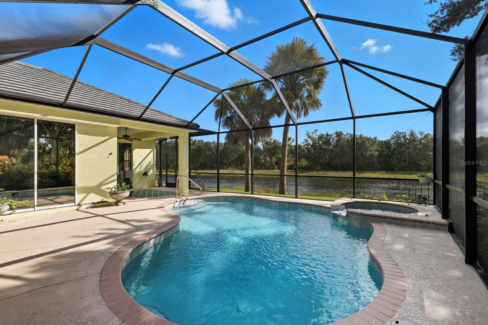 PARK TRACE ESTATES - Residential