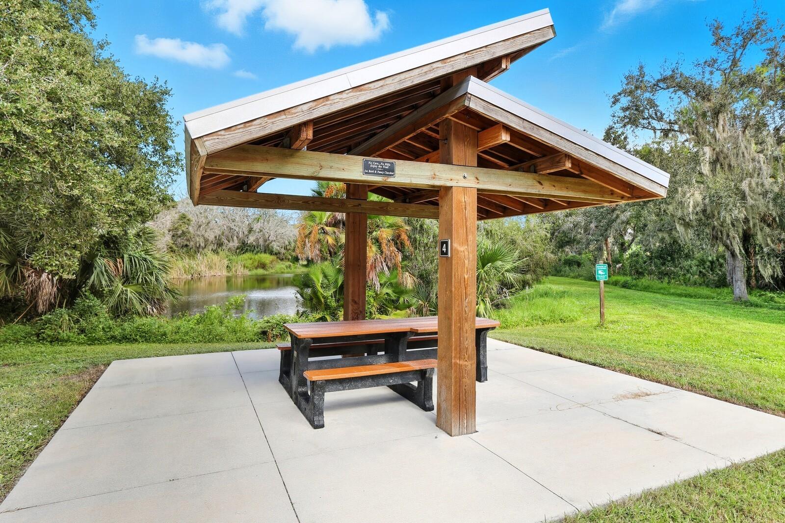 PARK TRACE ESTATES - Residential