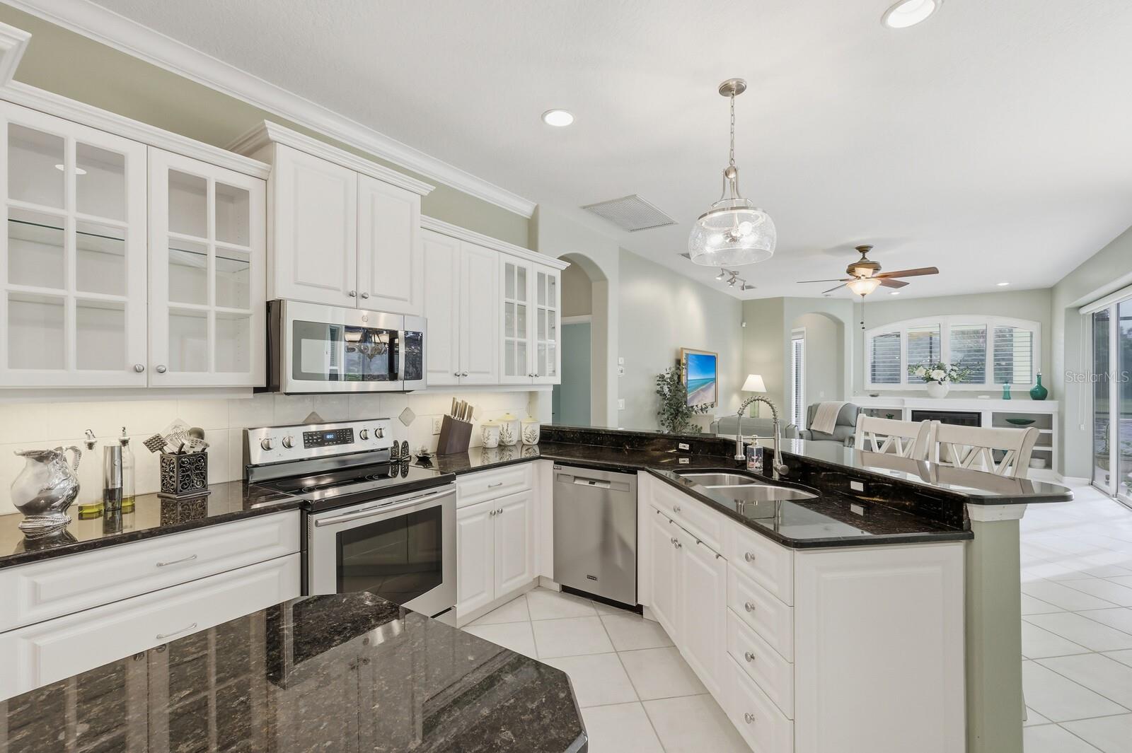 PARK TRACE ESTATES - Residential
