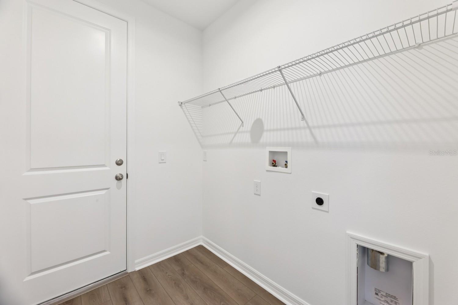 ELLINGTON PLACE - Residential