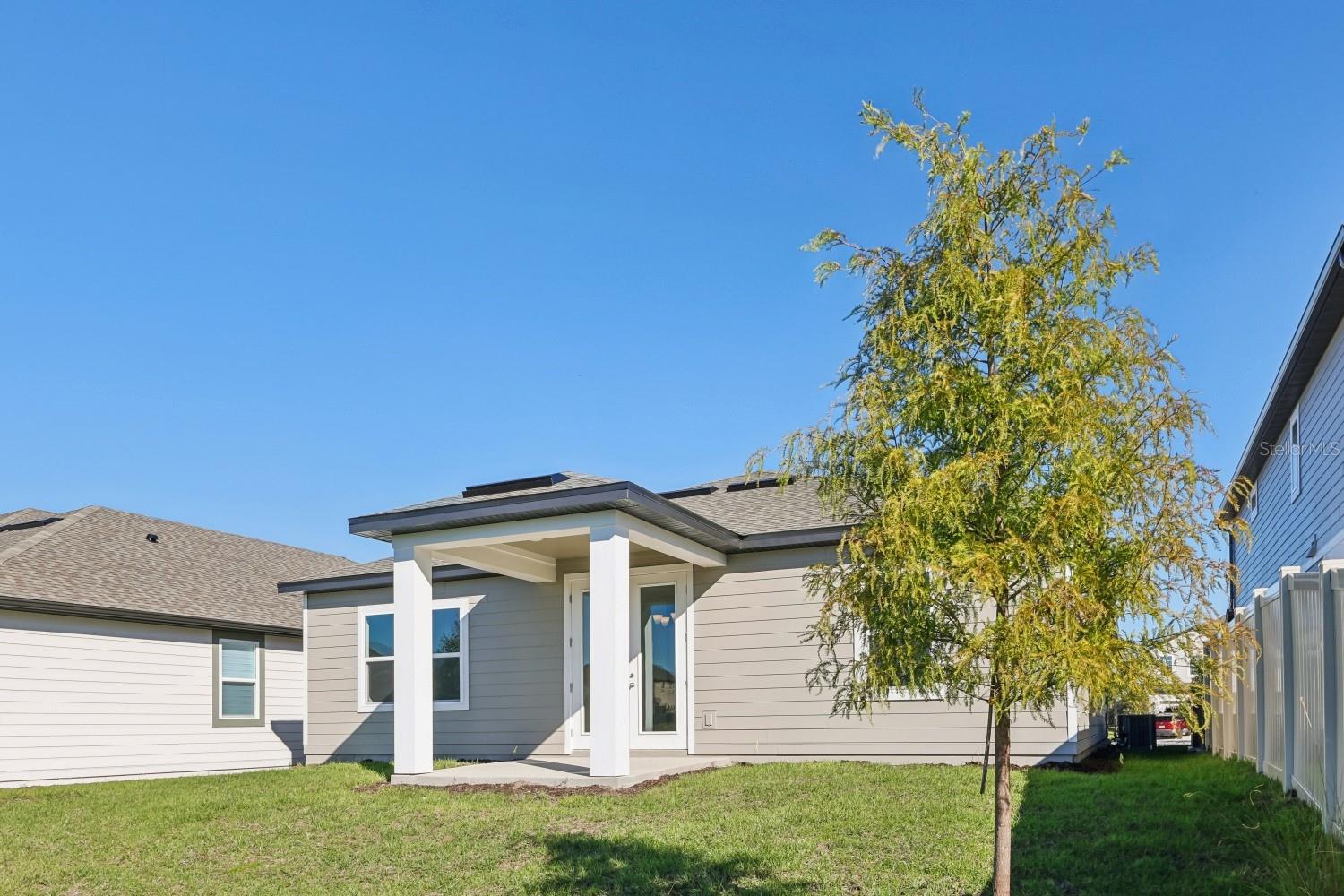 ELLINGTON PLACE - Residential