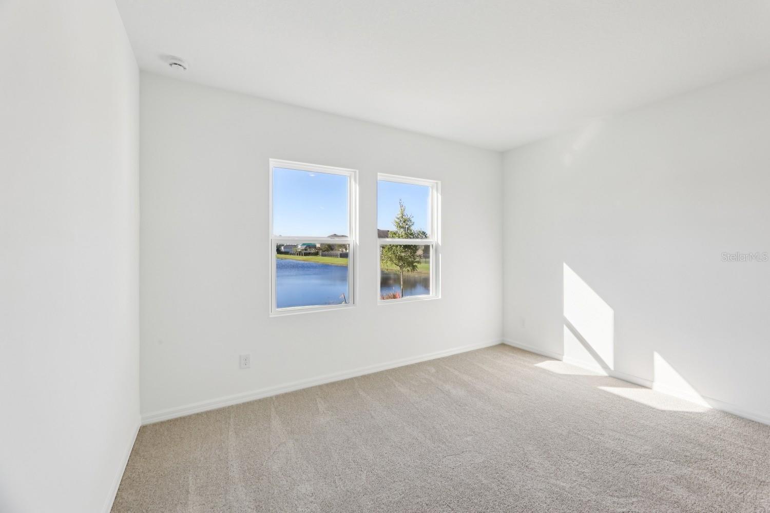 ELLINGTON PLACE - Residential