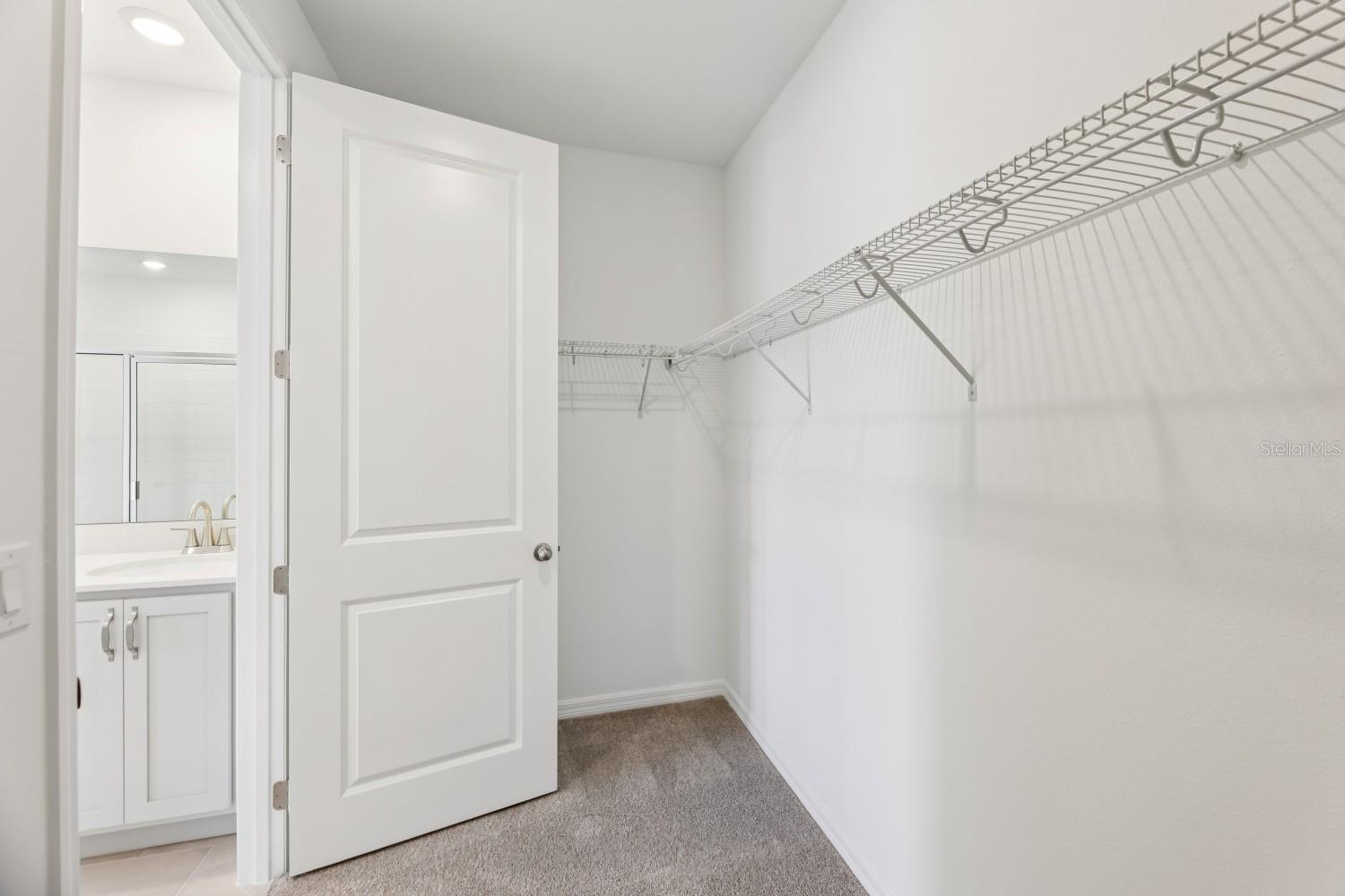 ELLINGTON PLACE - Residential