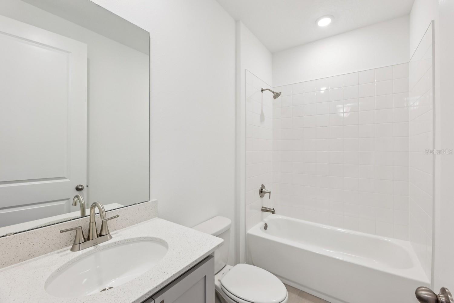 ELLINGTON PLACE - Residential