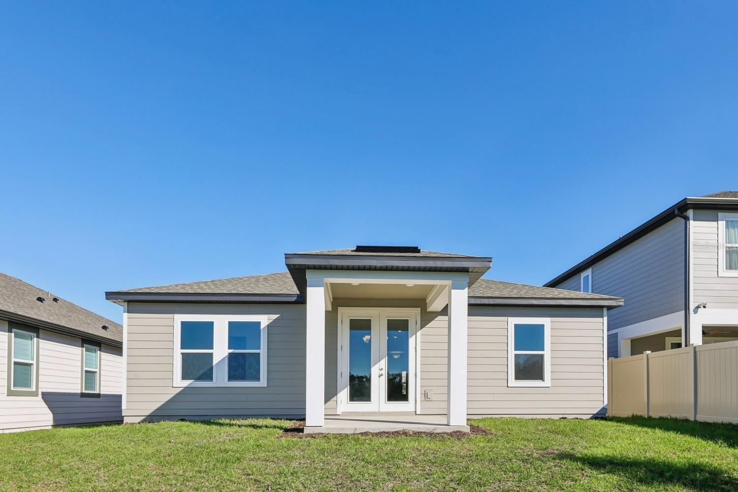 ELLINGTON PLACE - Residential