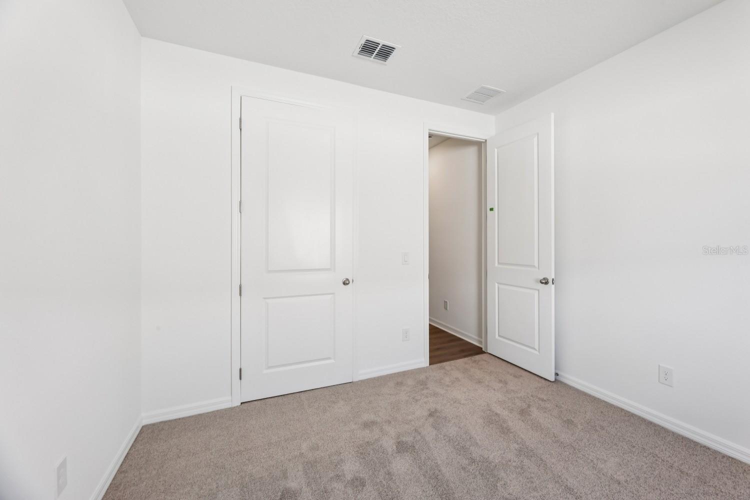 ELLINGTON PLACE - Residential