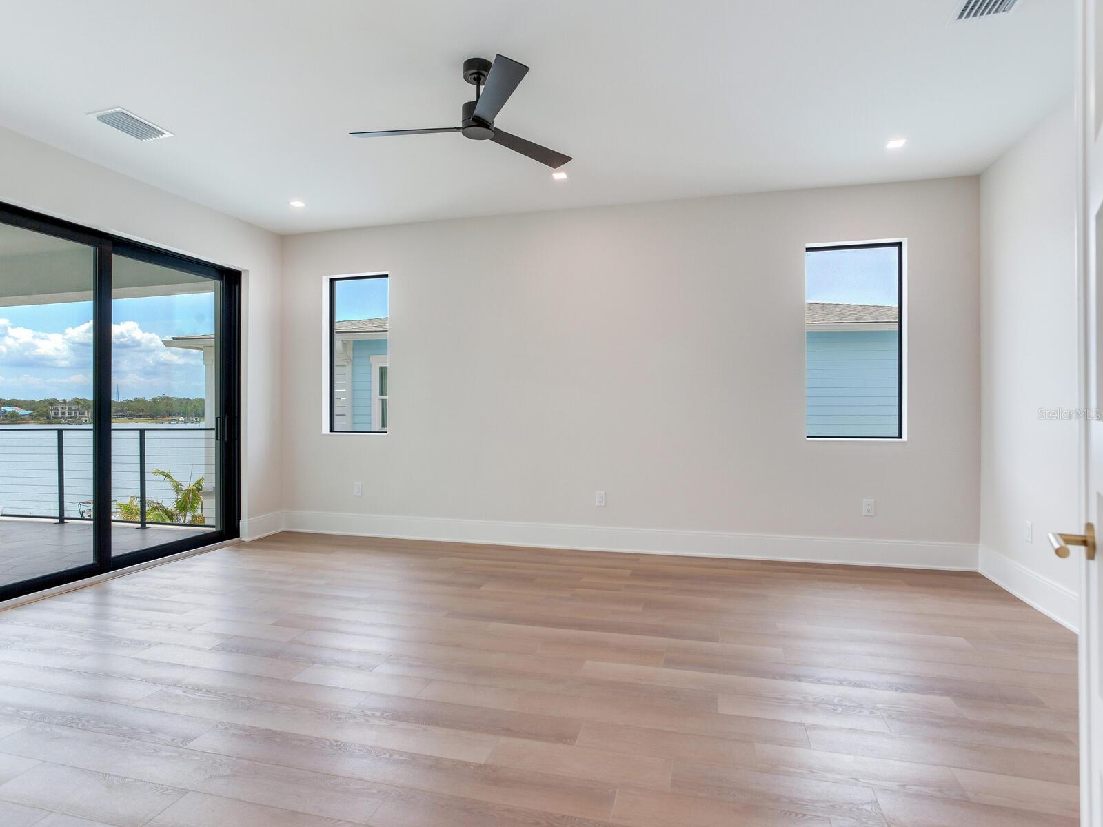 REDINGTON BEACH HOMES 6TH ADD - Residential