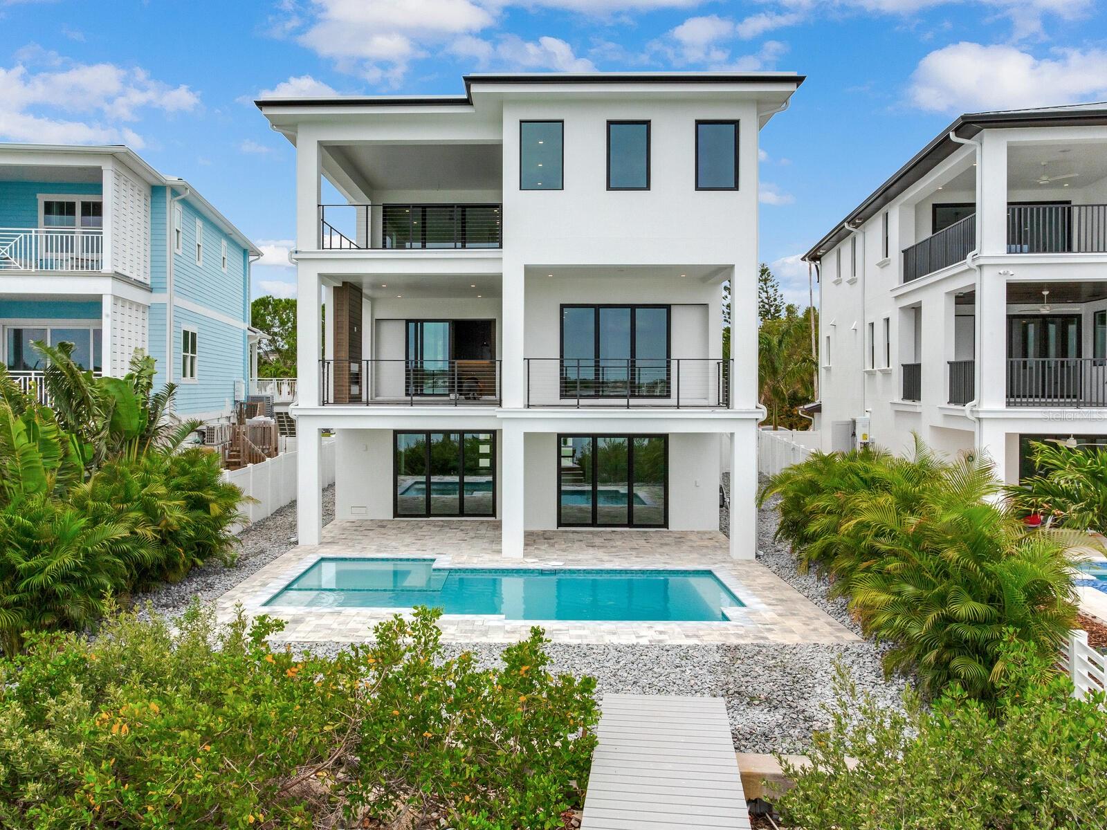 REDINGTON BEACH HOMES 6TH ADD - Residential