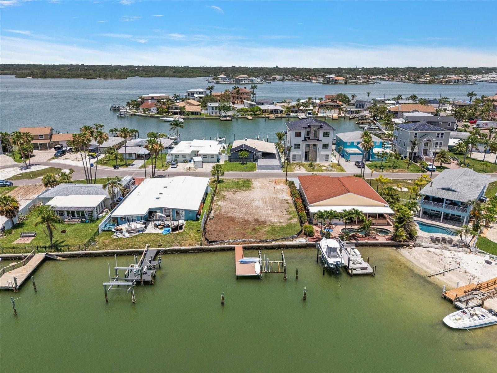 REDINGTON BEACH HOMES 6TH ADD - Residential