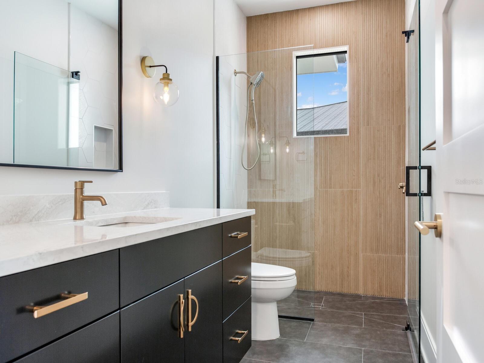 REDINGTON BEACH HOMES 6TH ADD - Residential