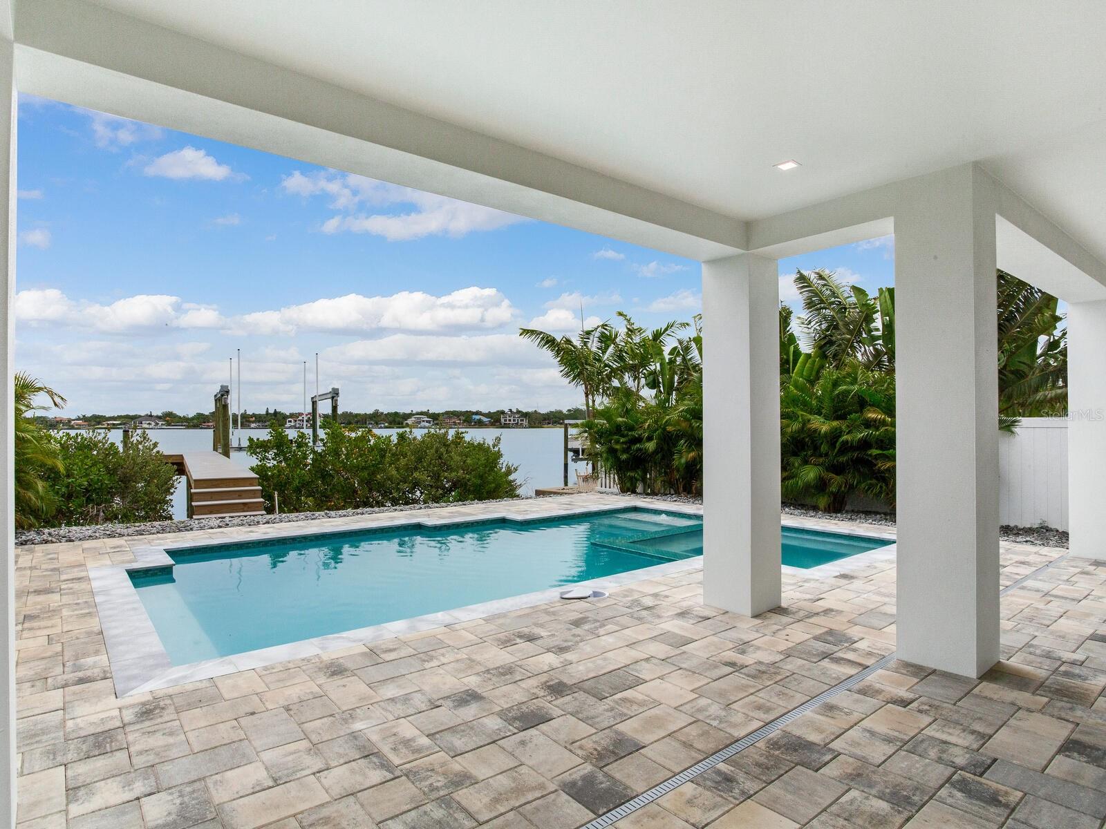 REDINGTON BEACH HOMES 6TH ADD - Residential