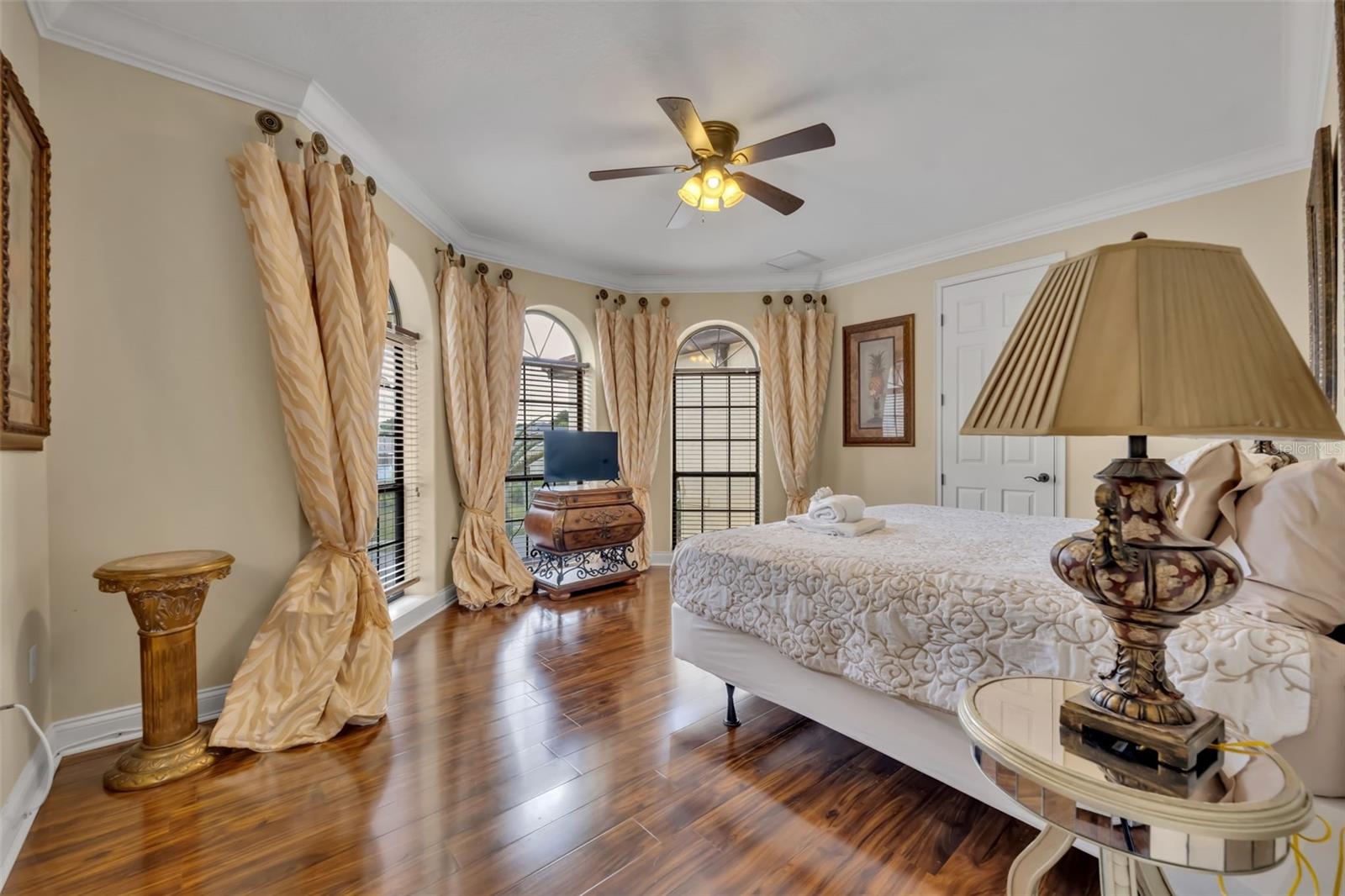 FORMOSA GARDENS UNIT 01 - Residential