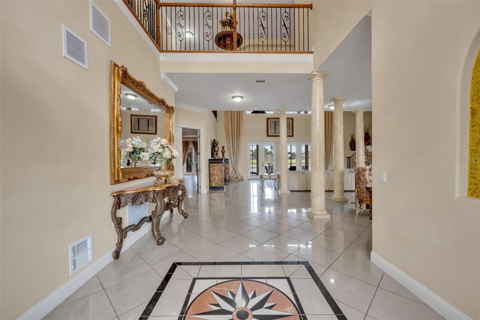 2713 FORMOSA BOULEVARD