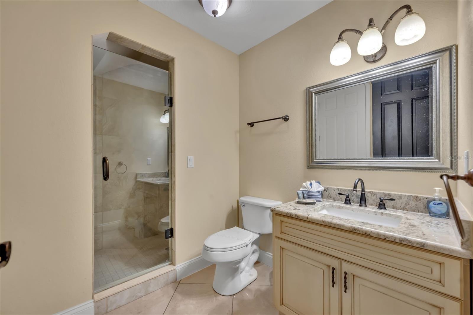 FORMOSA GARDENS UNIT 01 - Residential