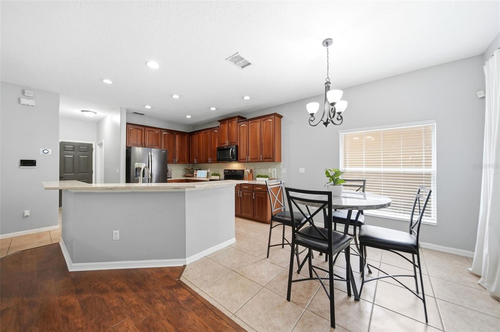 AVALON LAKES PH 01 VILLAGE I & J - Residential