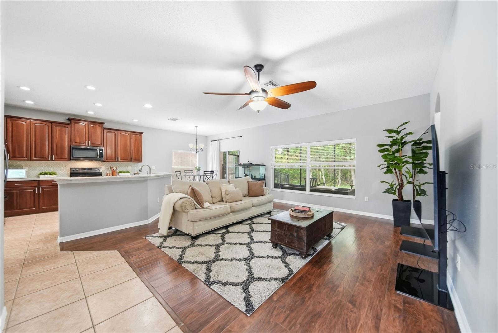 AVALON LAKES PH 01 VILLAGE I & J - Residential