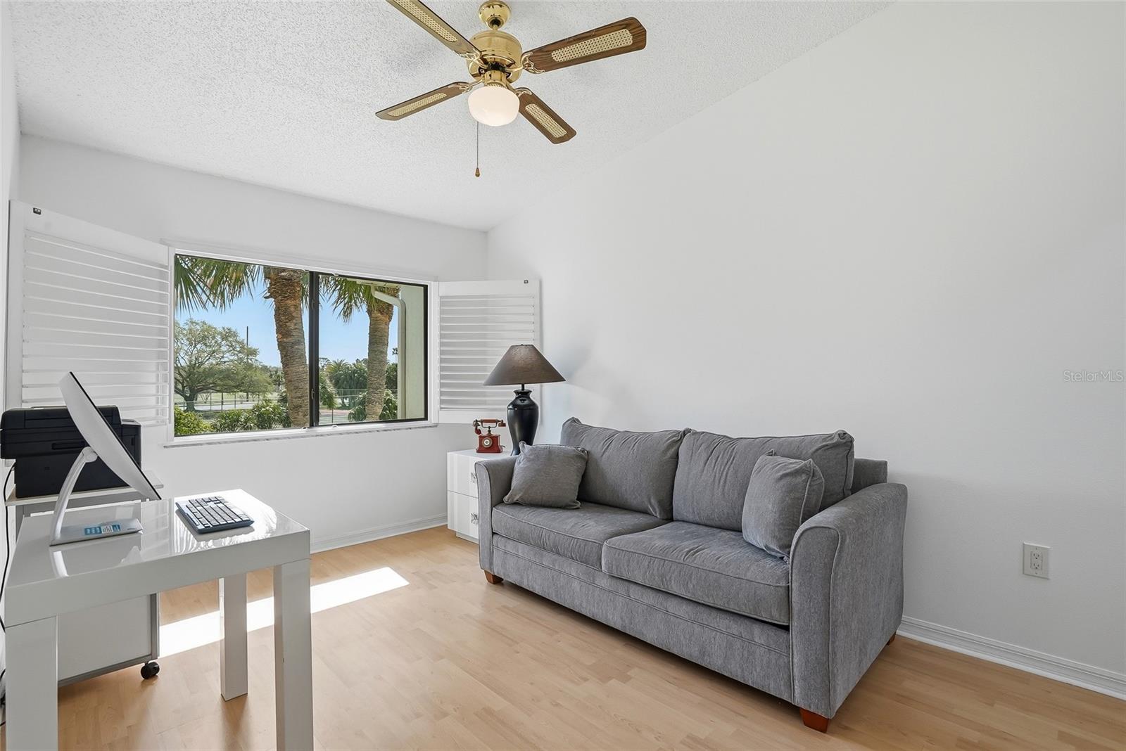 CURLEW LANDINGS - Residential