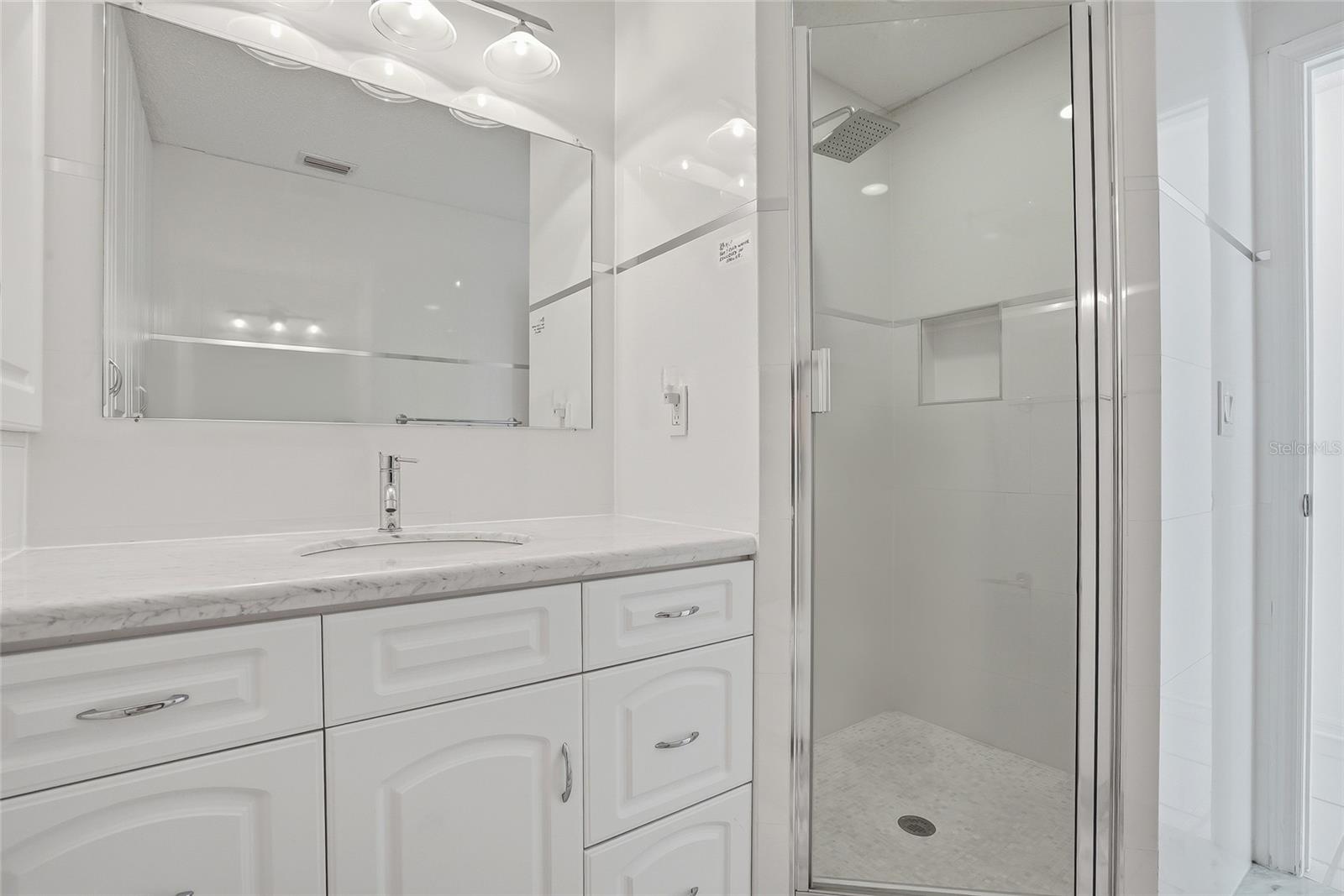 CURLEW LANDINGS - Residential