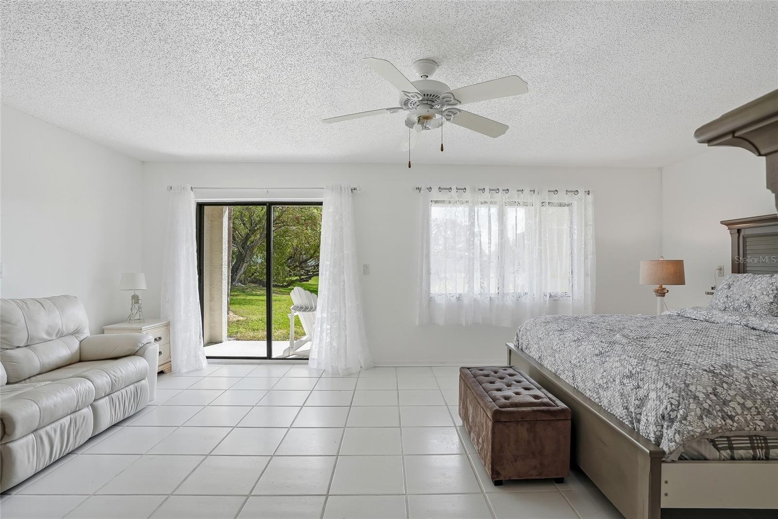 CURLEW LANDINGS - Residential