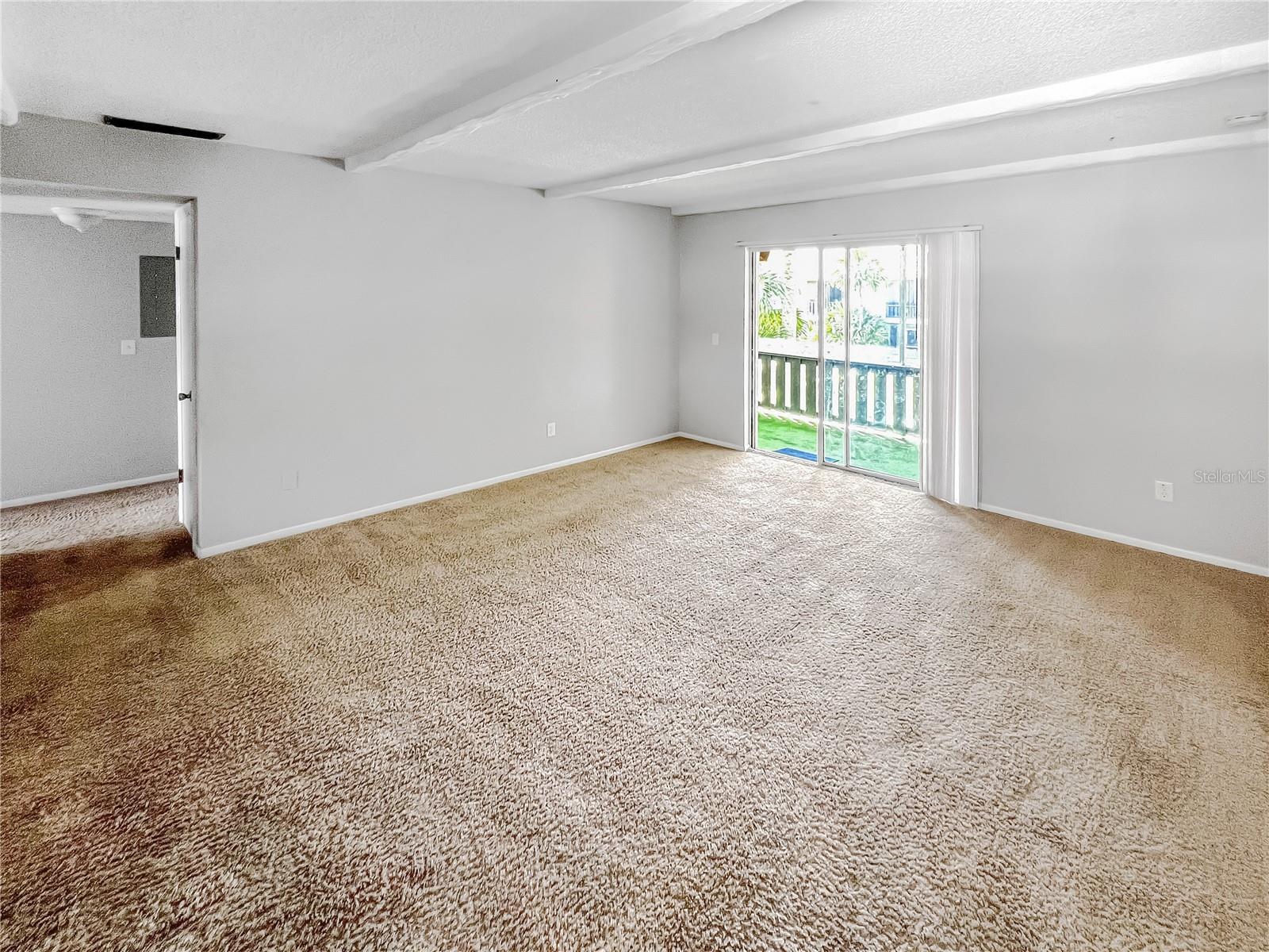4741 AVON COURT