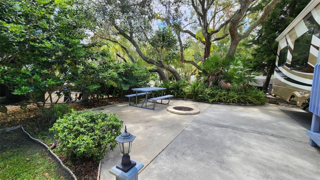 Photo of 212 Horseshoe Bend, River Ranch, FL 33867 (MLS # U8249907)