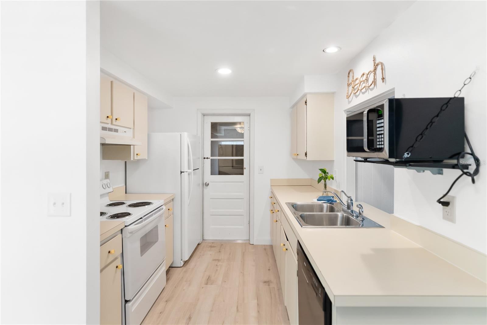 VENICE EAST 4TH ADD - Residential