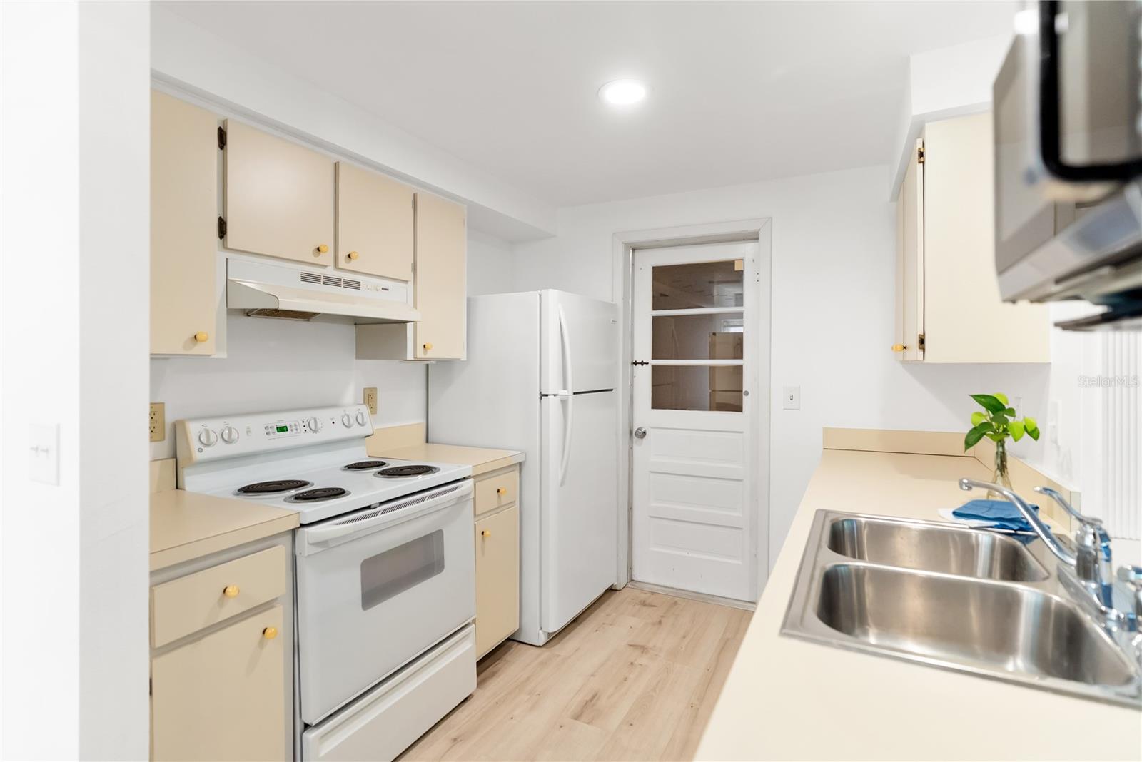 VENICE EAST 4TH ADD - Residential