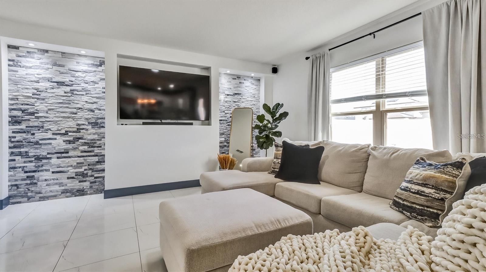 CITRUS ISLE - Residential Lease