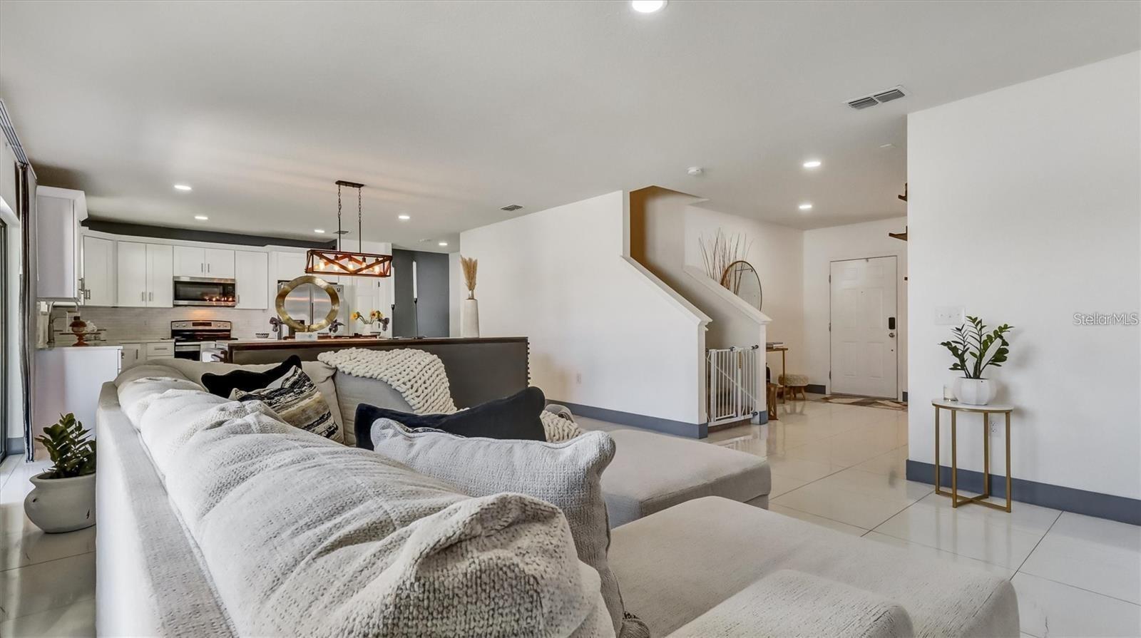 CITRUS ISLE - Residential Lease