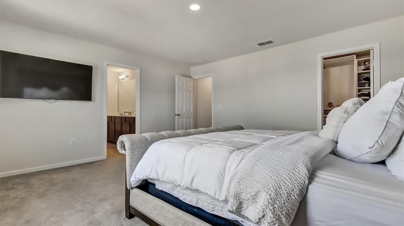 CITRUS ISLE - Residential Lease