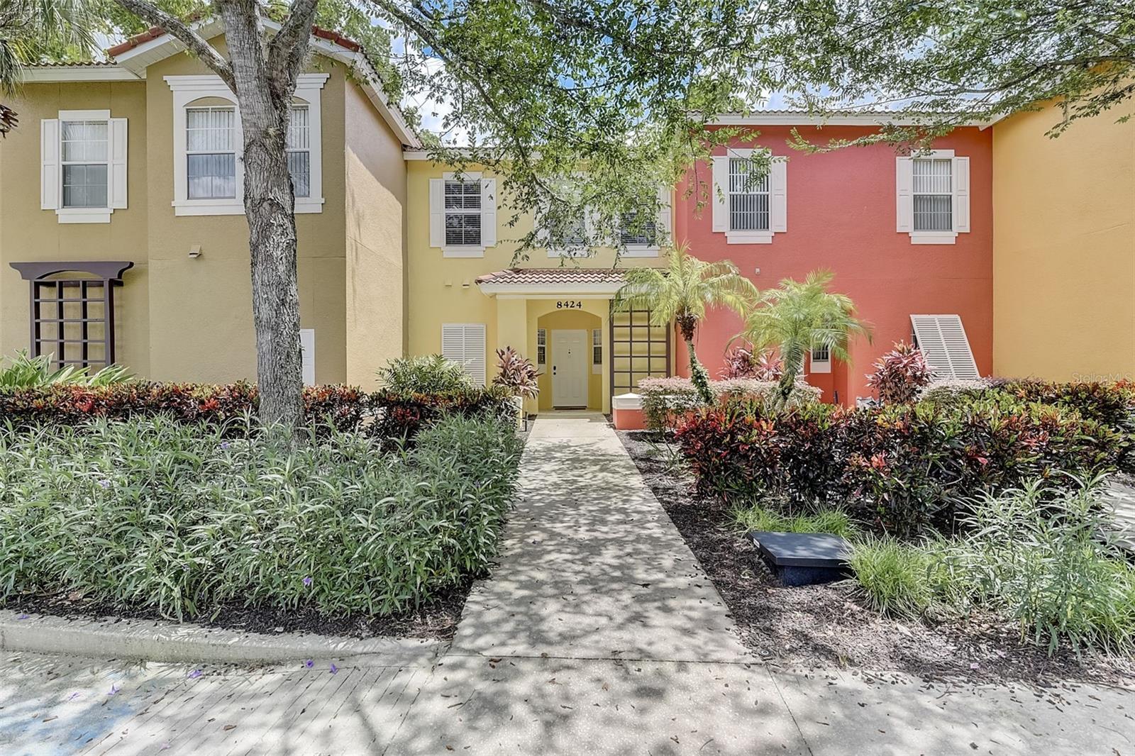 EMERALD ISLAND RESIDENCE PH 2 - Residential