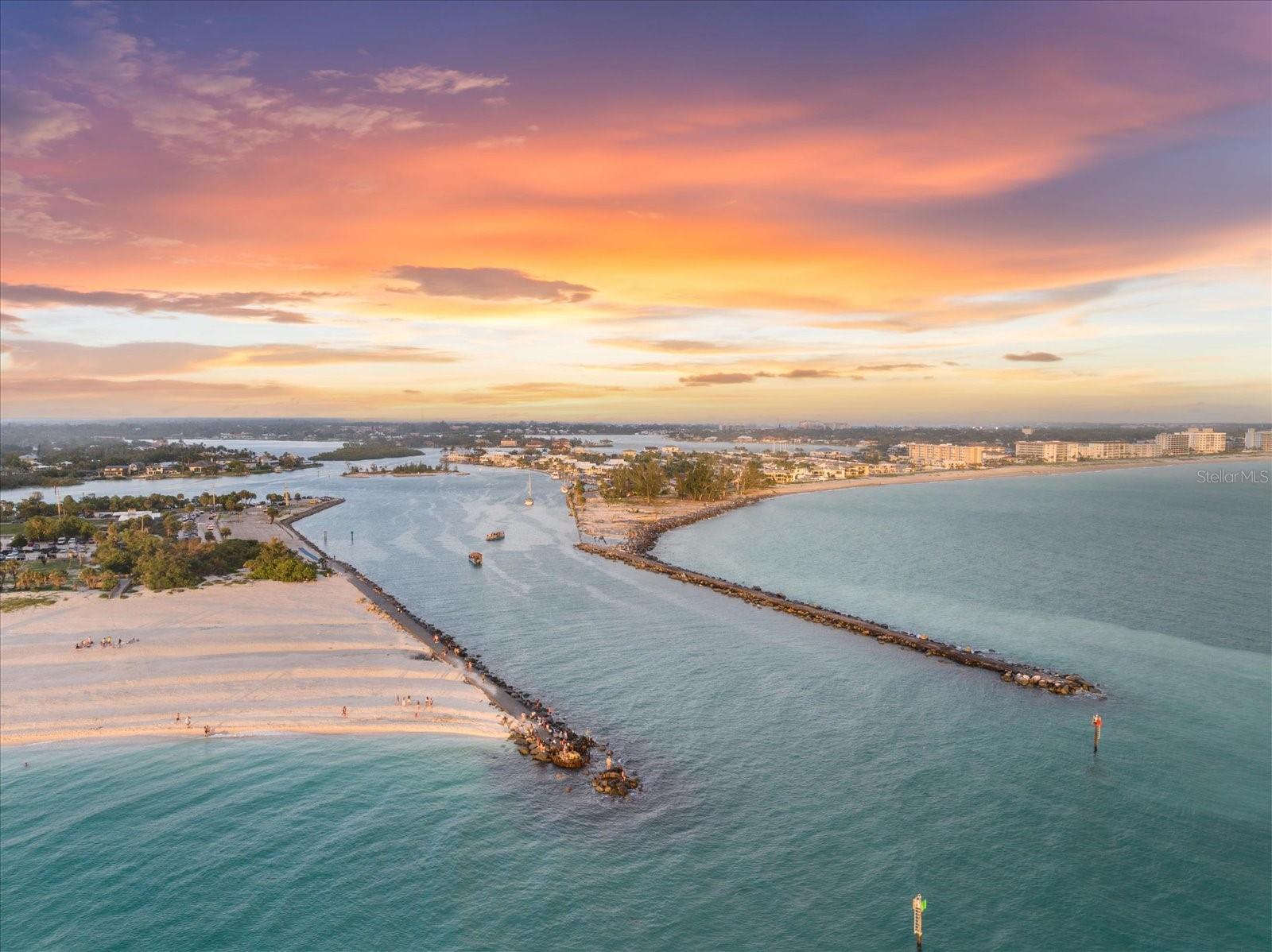 JETTY VILLAS - Residential