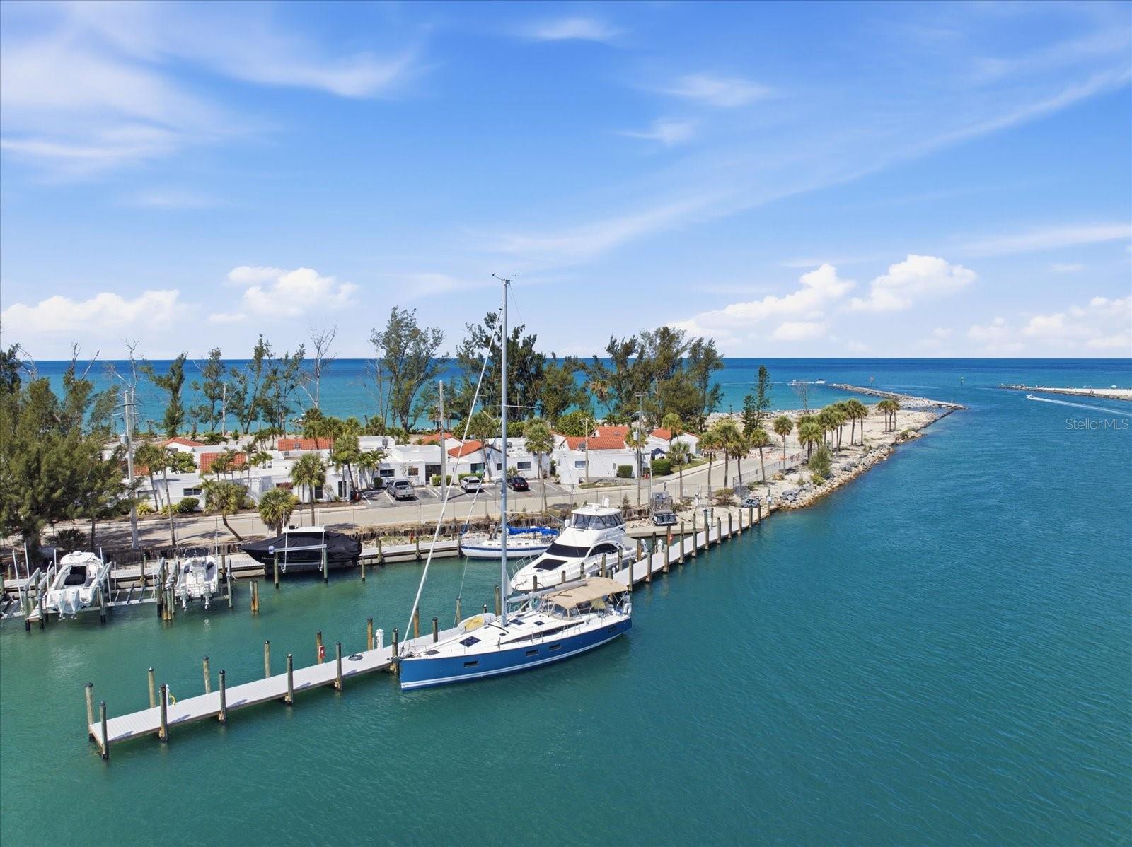 JETTY VILLAS - Residential