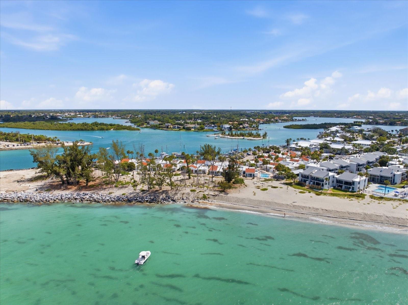 1585 TARPON CENTER DRIVE 20, VENICE, FL, 34285 3 1585 TARPON CENTER DRIVE 20