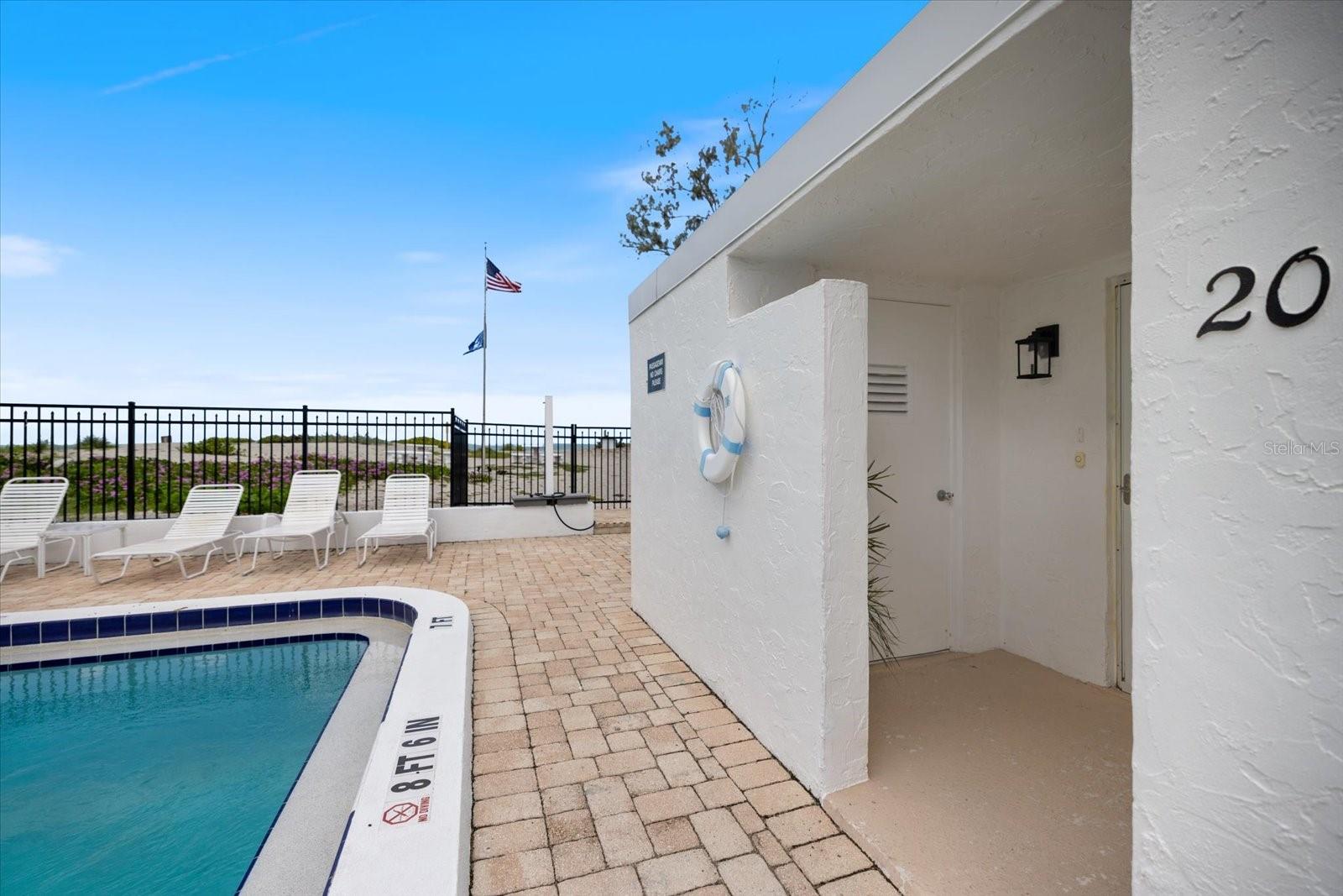 1585 TARPON CENTER DRIVE 20, VENICE, FL, 34285 4 1585 TARPON CENTER DRIVE 20