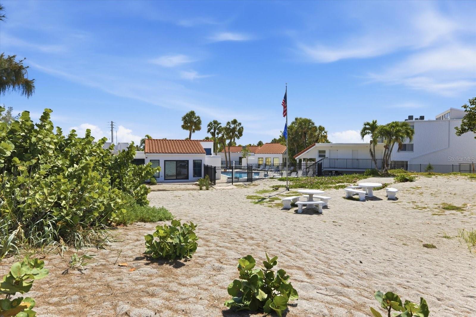 JETTY VILLAS - Residential