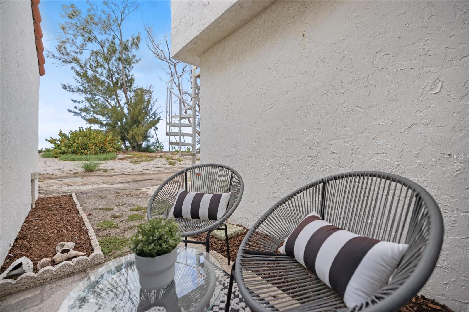 JETTY VILLAS - Residential