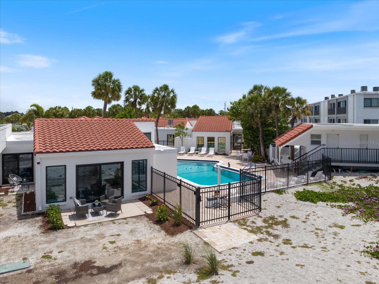 JETTY VILLAS - Residential