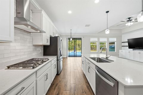 Tiny photo for 469 SE 38th Street, Ocala, FL 34480 (MLS # OM708445)