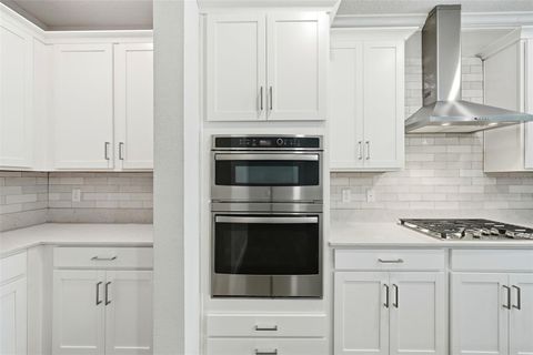 Tiny photo for 469 SE 38th Street, Ocala, FL 34480 (MLS # OM708445)