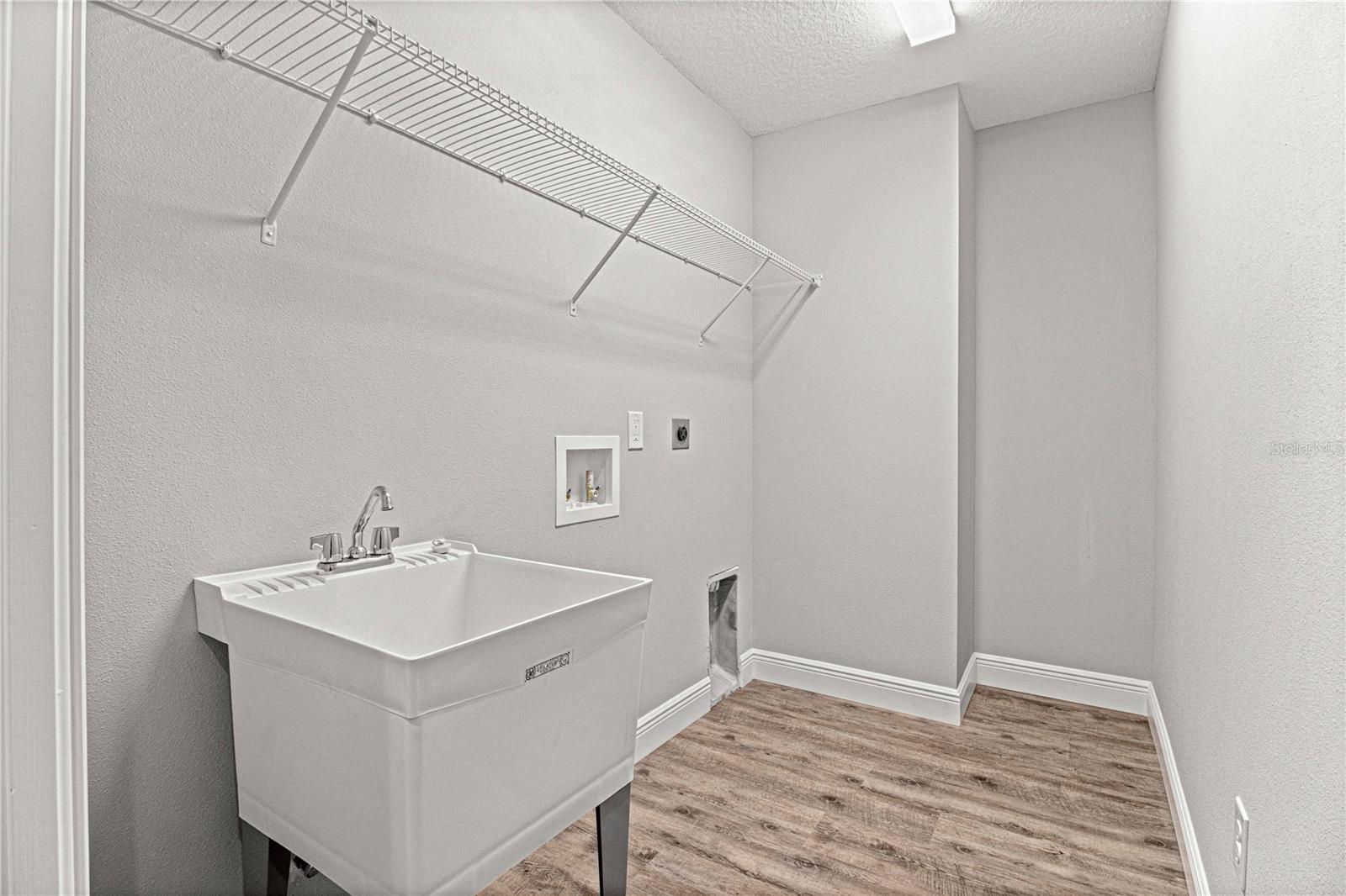 ORANGE BLOSSOM HILLS UN 02 - Residential