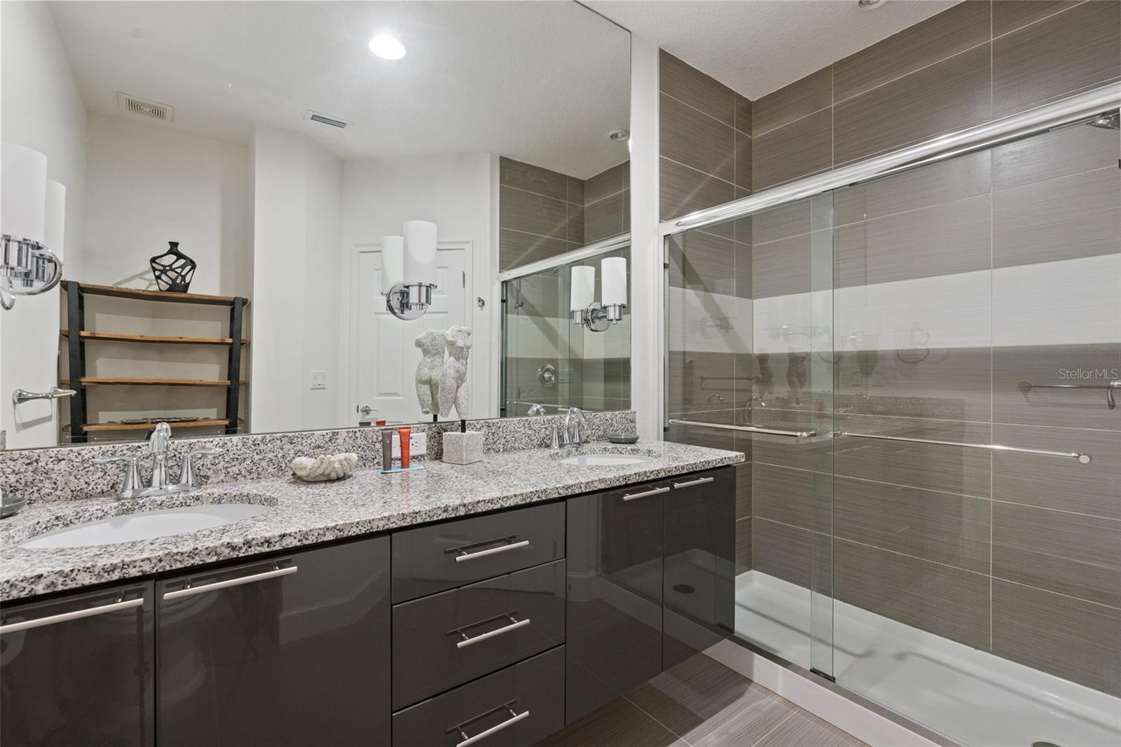 SERENITY AT SILVER CREEK SUB - Residential Lease