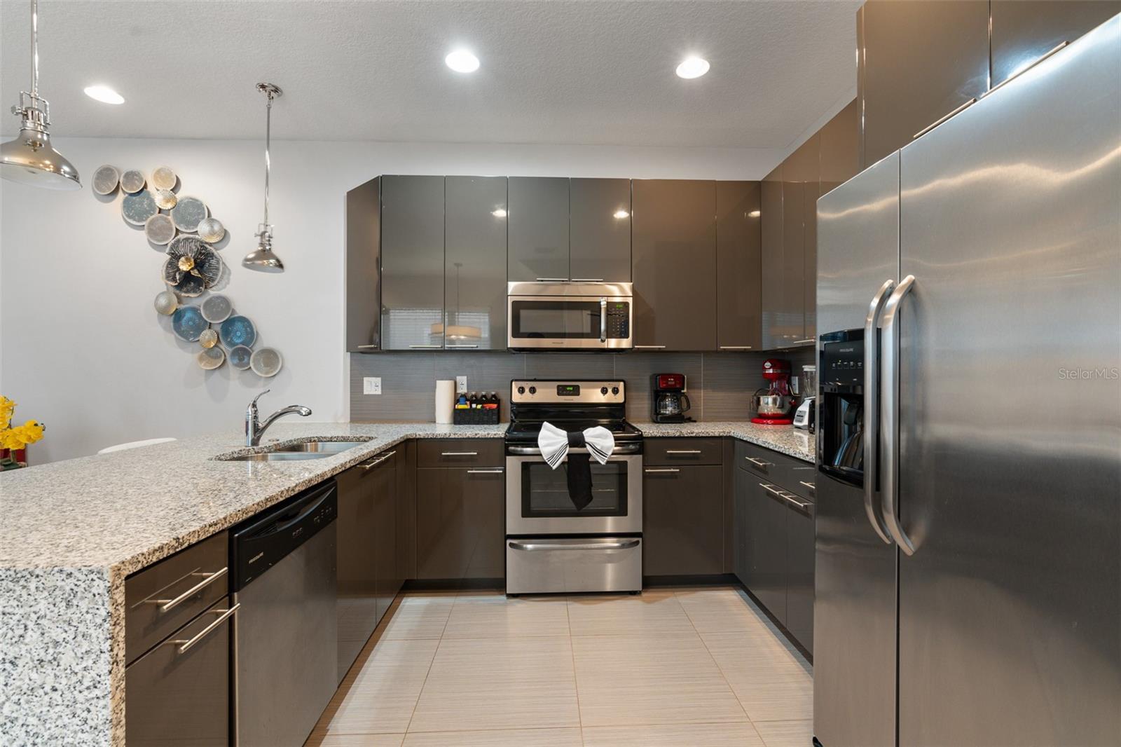 SERENITY AT SILVER CREEK SUB - Residential Lease