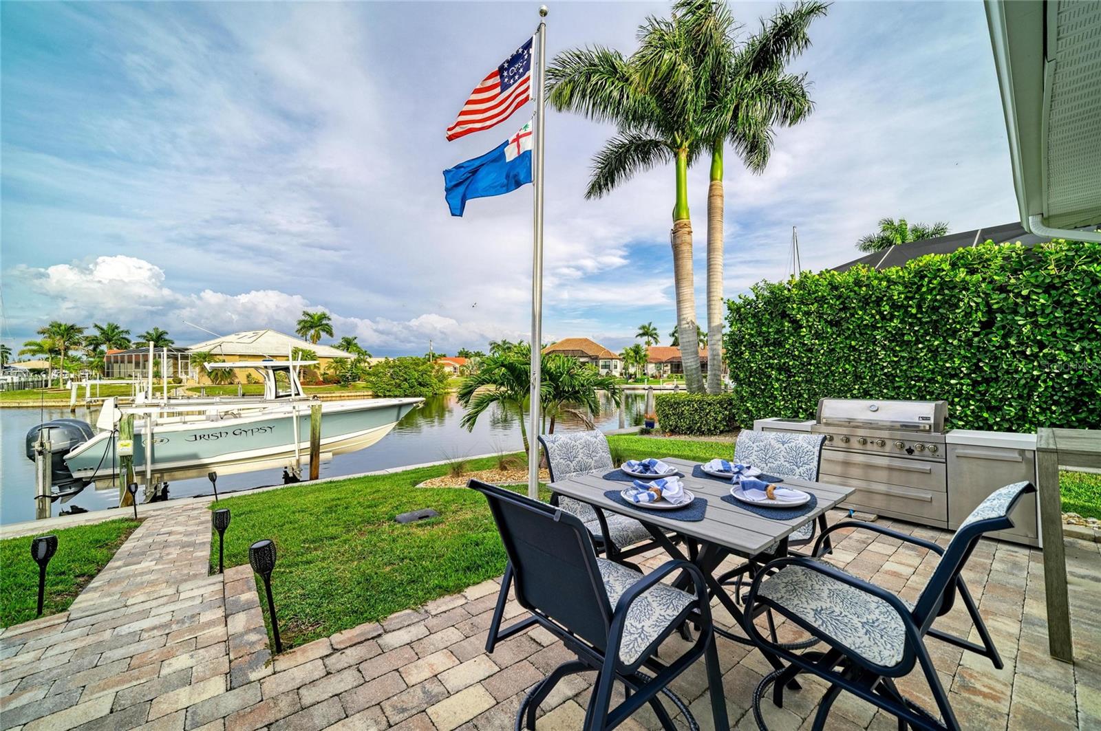 PUNTA GORDA ISLES SEC 14 - Residential