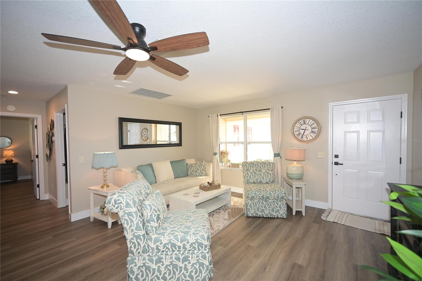 1836 CAPTIVA COURT
