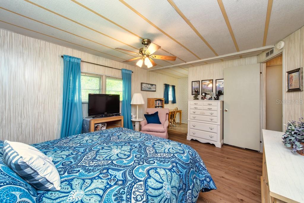 BRIAR CREEK MOBILE HOME COMMUNITY I CONDO - Residential