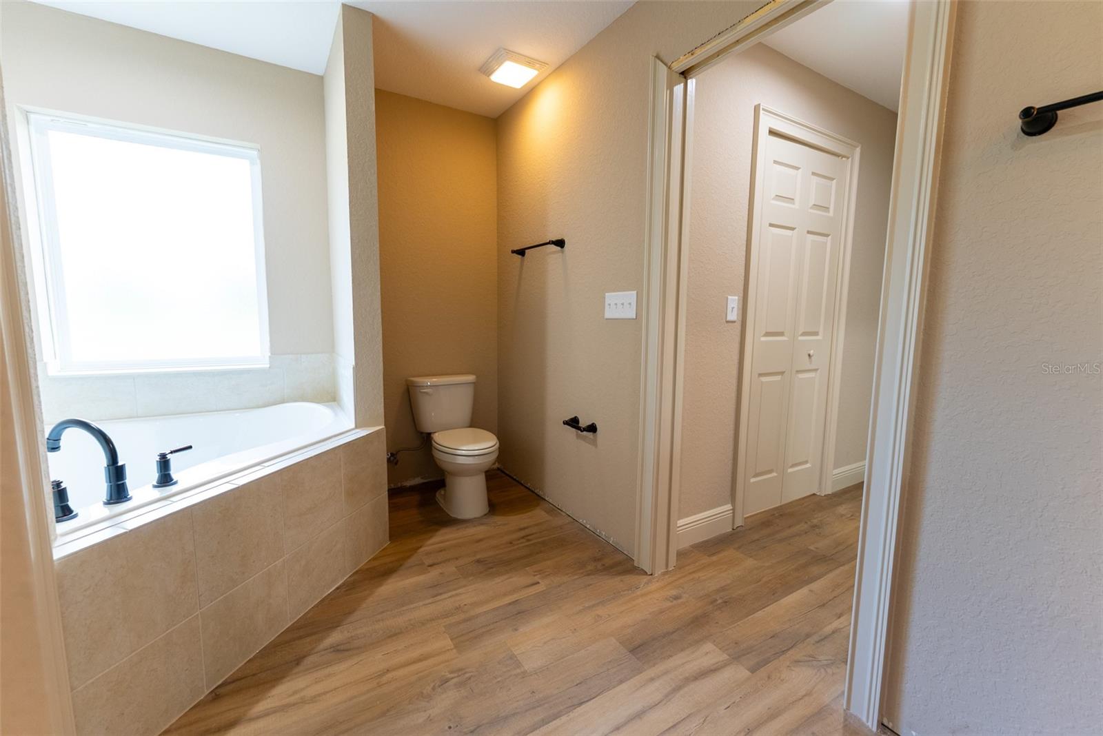 RAINBOW LAKES ESTATES SEC O - Residential